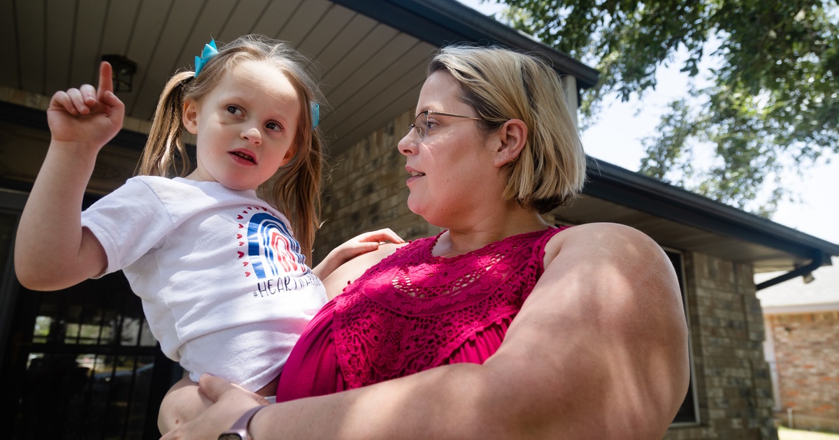 Texas family scrambles after their disabled child loses Medicaid