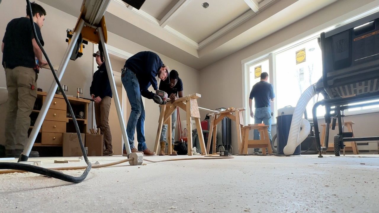 FVTC Students Build Home for Adults with Disabilities