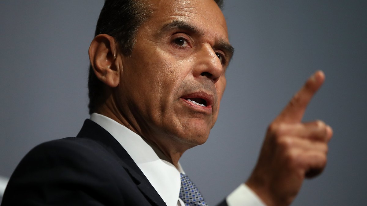 Antonio Villaraigosa announces run for California governor – NBC Los Angeles