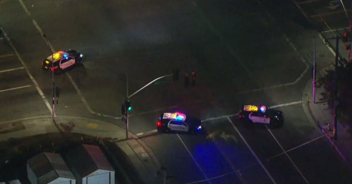 Los Angeles Police Officer Shot During Traffic Stop, Suffering Bullet Wound